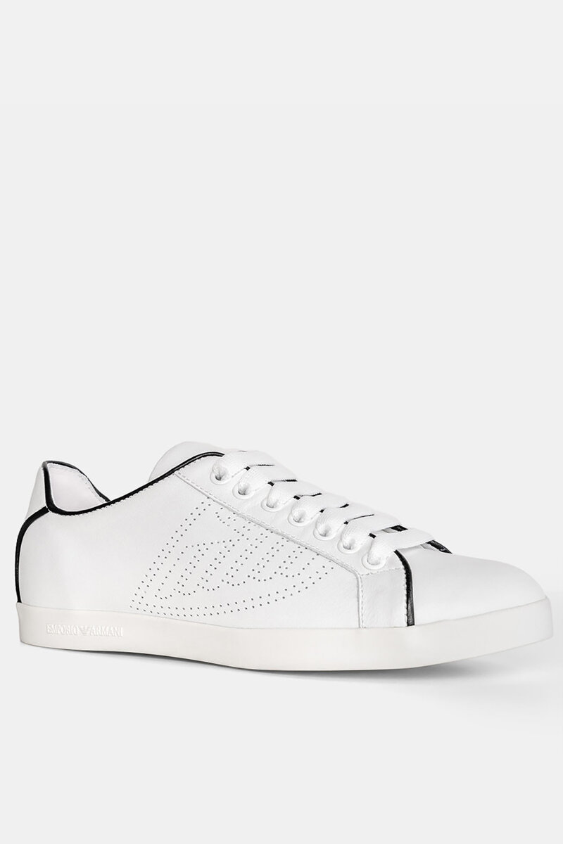 Białe sneakersy damskie Armani 